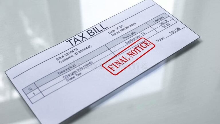 Cos'è Il Pignoramento Per Tari Non Pagata E Come Difendersi 5 cartella esattoriale con timbro pignoramento