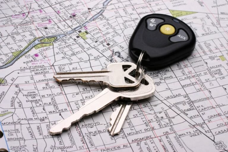 Come Trovare una Casa in Affitto a Rende Facile e Veloce 25 chiavi di casa con mappa della citta