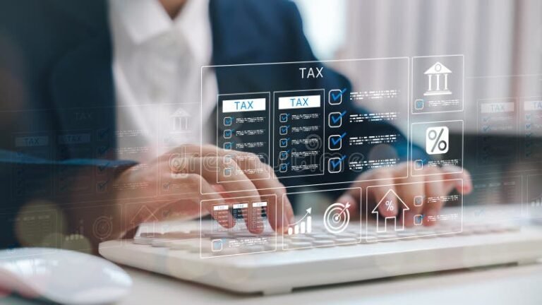 documenti fiscali digitali su schermo computer