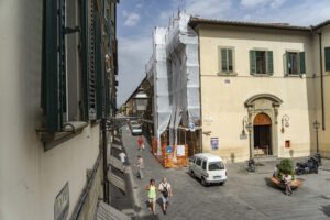 edificio storico della conservatoria di firenze
