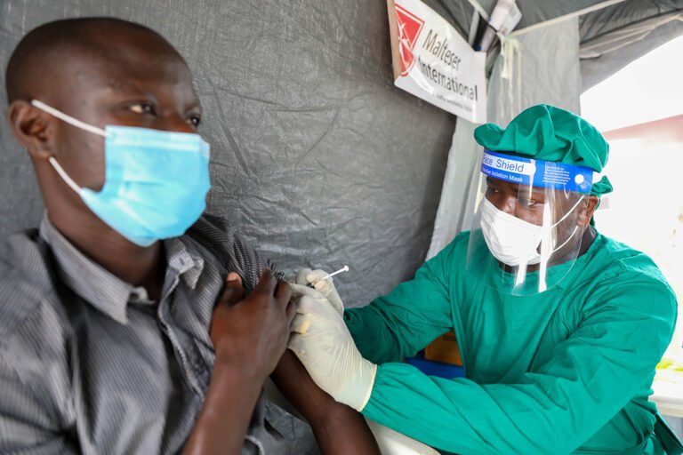 Come viene pagata la malattia e quali sono i diritti del lavoratore 13 lavoratore che riceve assistenza medica sul posto