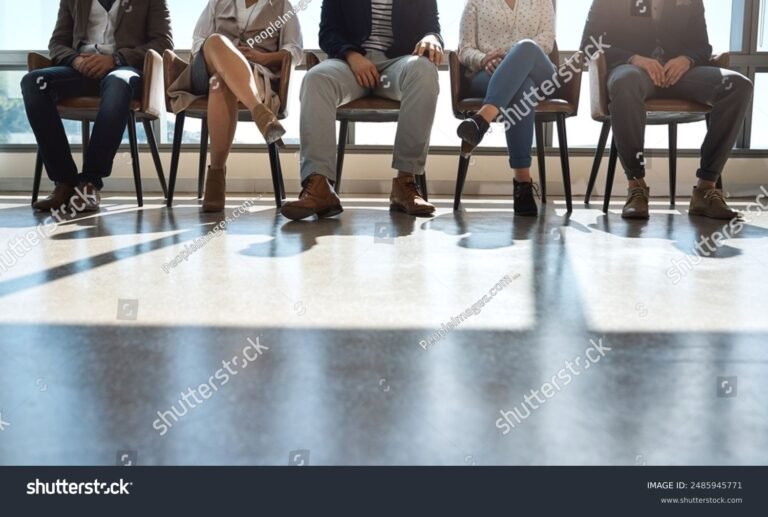 Quali offerte di lavoro sono disponibili all’ufficio collocamento di Sassari 35 ufficio collocamento con persone in attesa